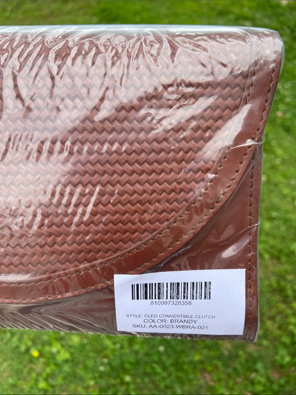 Nisolo Cleo Convertible Clutch in Woven Brandy Leather - Picture 2 of 8